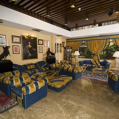 Foxa 25 Hotel มาดริด ภายนอก รูปภาพ