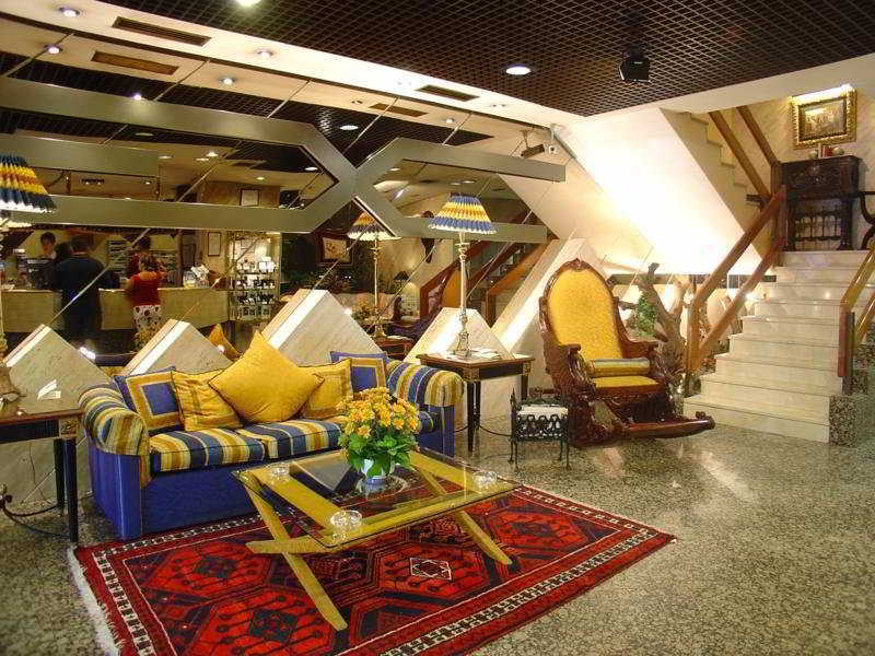 Foxa 25 Hotel มาดริด ภายนอก รูปภาพ
